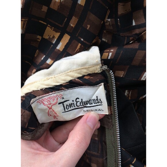 Vintage 50s Brown Print Dress Toni Edwards S - Picture 5 of 10